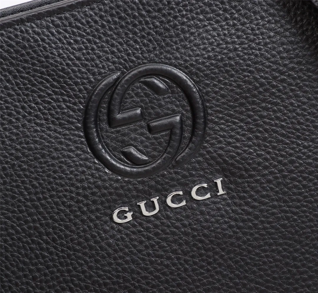【GUCCI 公式 旗艦店】クッチ    ショルダーバッグ 当日出荷 好評に付き再入荷！25*27*6CM