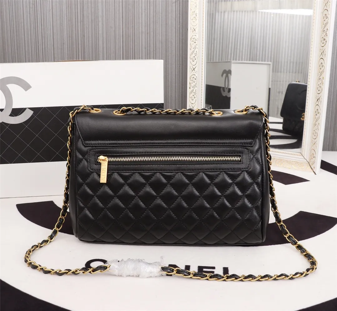【CHANEL 公式旗艦店】シャネル  斜めがけバッグ 当日出荷好評に付き再入荷30*21*10CM