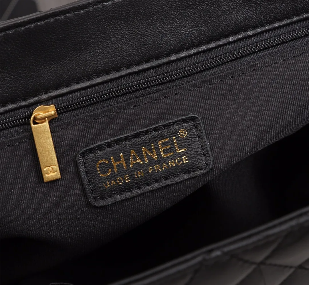 【CHANEL 公式旗艦店】シャネル  斜めがけバッグ 当日出荷好評に付き再入荷30*21*10CM