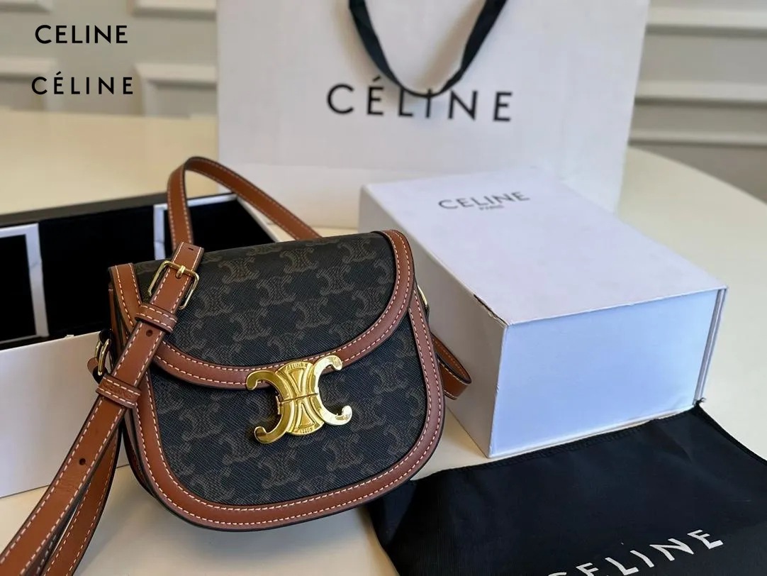 【CELINE 公式旗艦店】セリーヌ 斜めがけバッグ 当日出荷 好評に付き再入荷！18*16CM  1240723