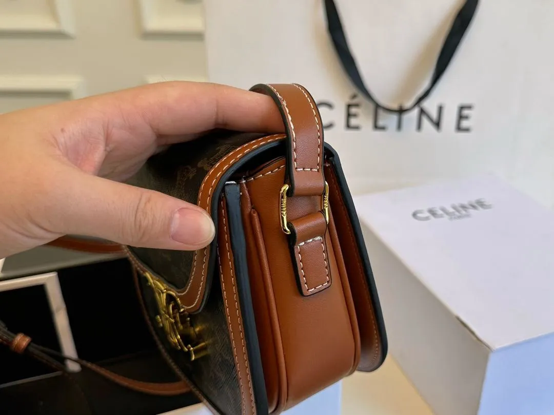 【CELINE 公式旗艦店】セリーヌ 斜めがけバッグ 当日出荷 好評に付き再入荷！18*16CM  1240723