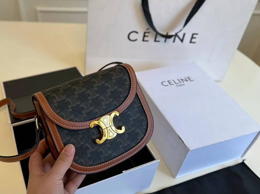 【CELINE 公式旗艦店】セリーヌ 斜めがけバッグ 当日出荷 好評に付き再入荷！18*16CM  1240723