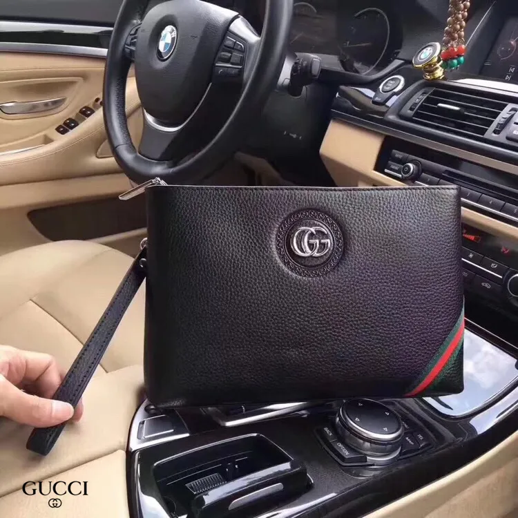 【GUCCI 公式 旗艦店】クッチ  クラッチバッグ 当日出荷 好評に付き再入荷！29*19*3.5CM