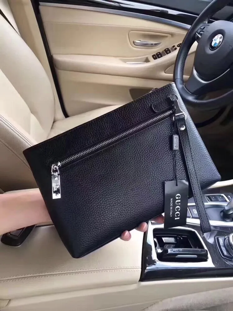 【GUCCI 公式 旗艦店】クッチ  クラッチバッグ 当日出荷 好評に付き再入荷！29*19*3.5CM