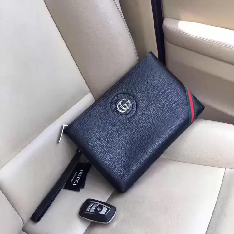 【GUCCI 公式 旗艦店】クッチ  クラッチバッグ 当日出荷 好評に付き再入荷！29*19*3.5CM