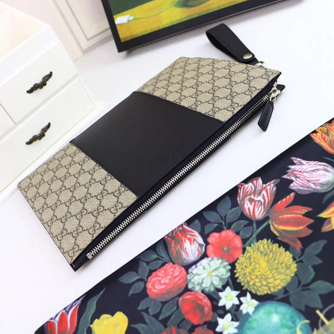 【GUCCI 公式 旗艦店】クッチ  クラッチバッグ 当日出荷 好評に付き再入荷！30.5*21*1.5CM