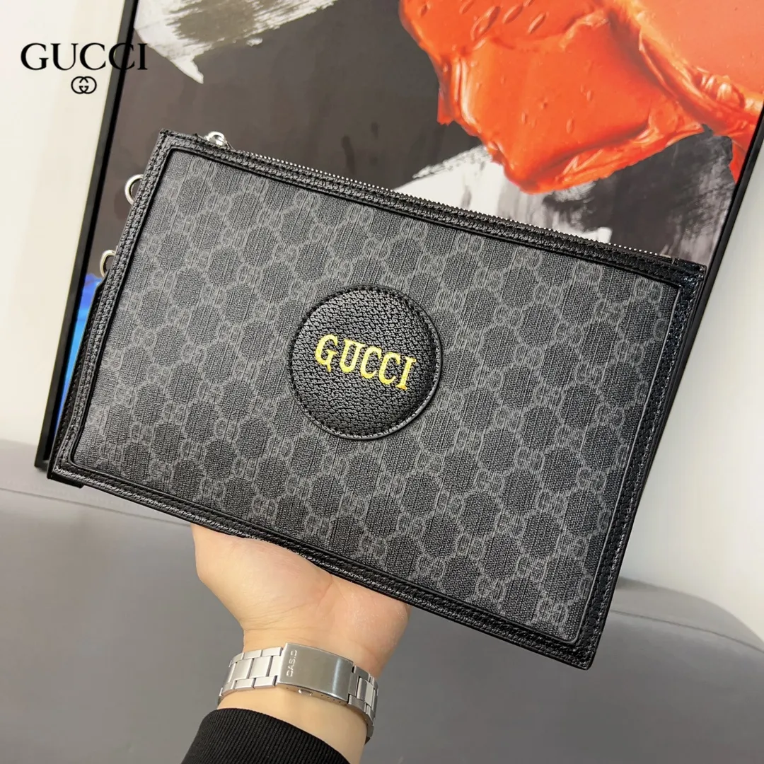 【GUCCI 公式 旗艦店】クッチ  クラッチバッグ 当日出荷 好評に付き再入荷！29*20CM