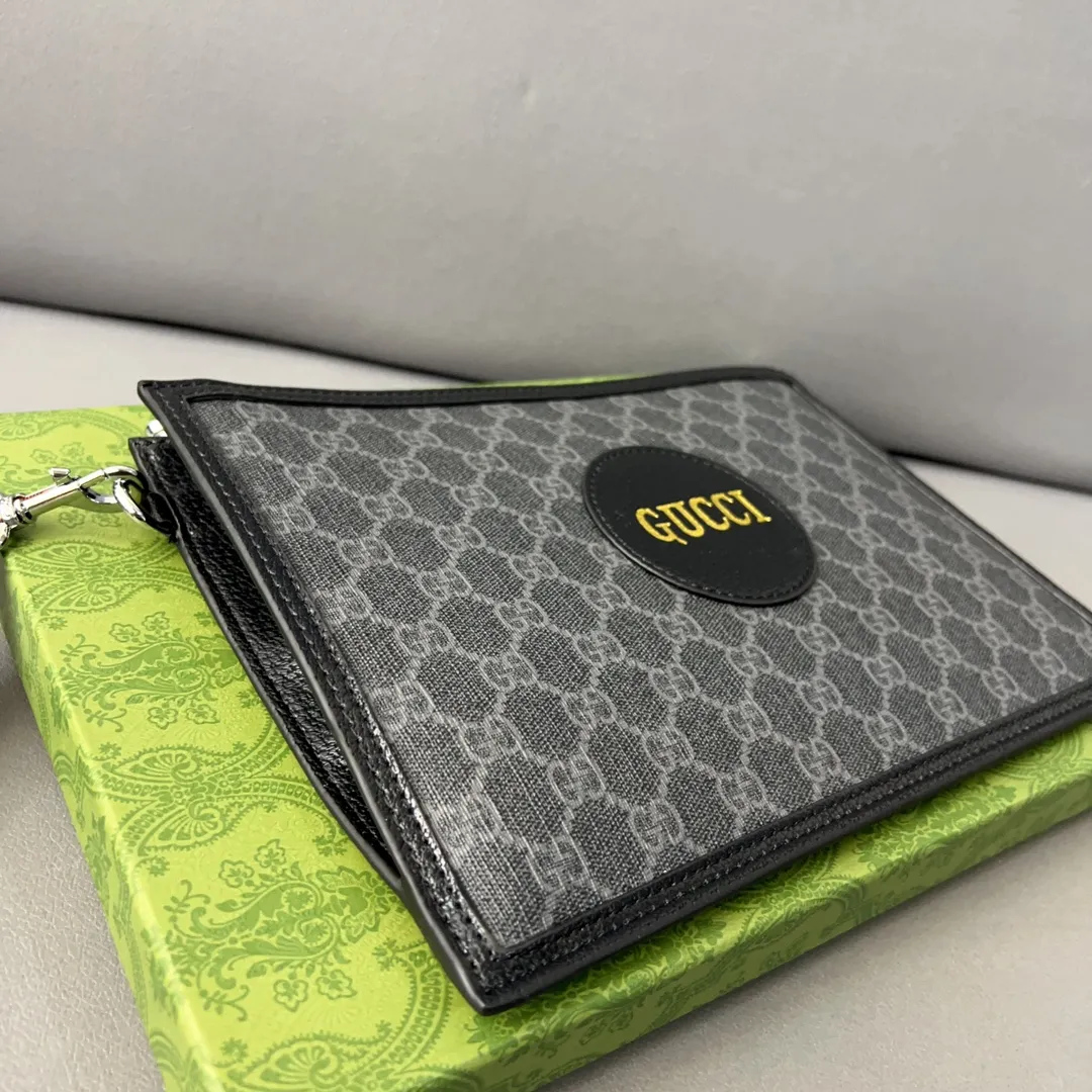 【GUCCI 公式 旗艦店】クッチ  クラッチバッグ 当日出荷 好評に付き再入荷！29*20CM