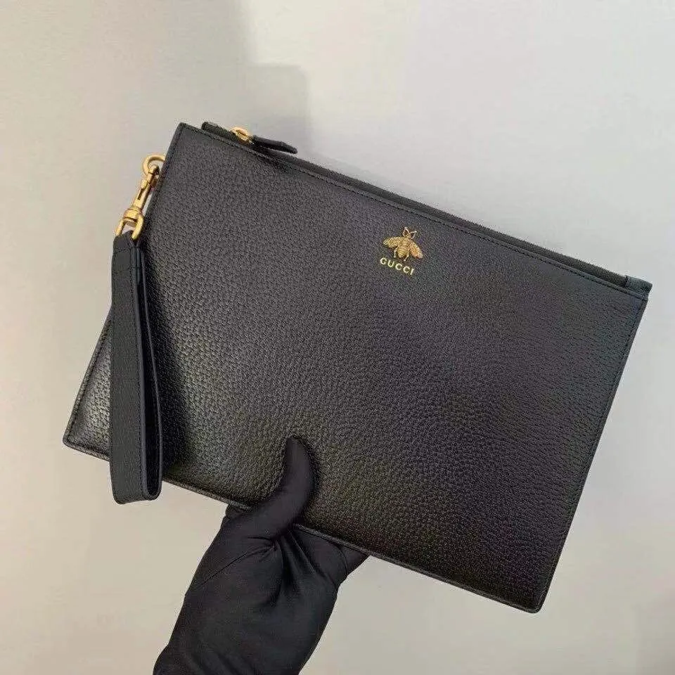 【GUCCI 公式 旗艦店】クッチ  クラッチバッグ 当日出荷 好評に付き再入荷！30.5*21*1.5CM
