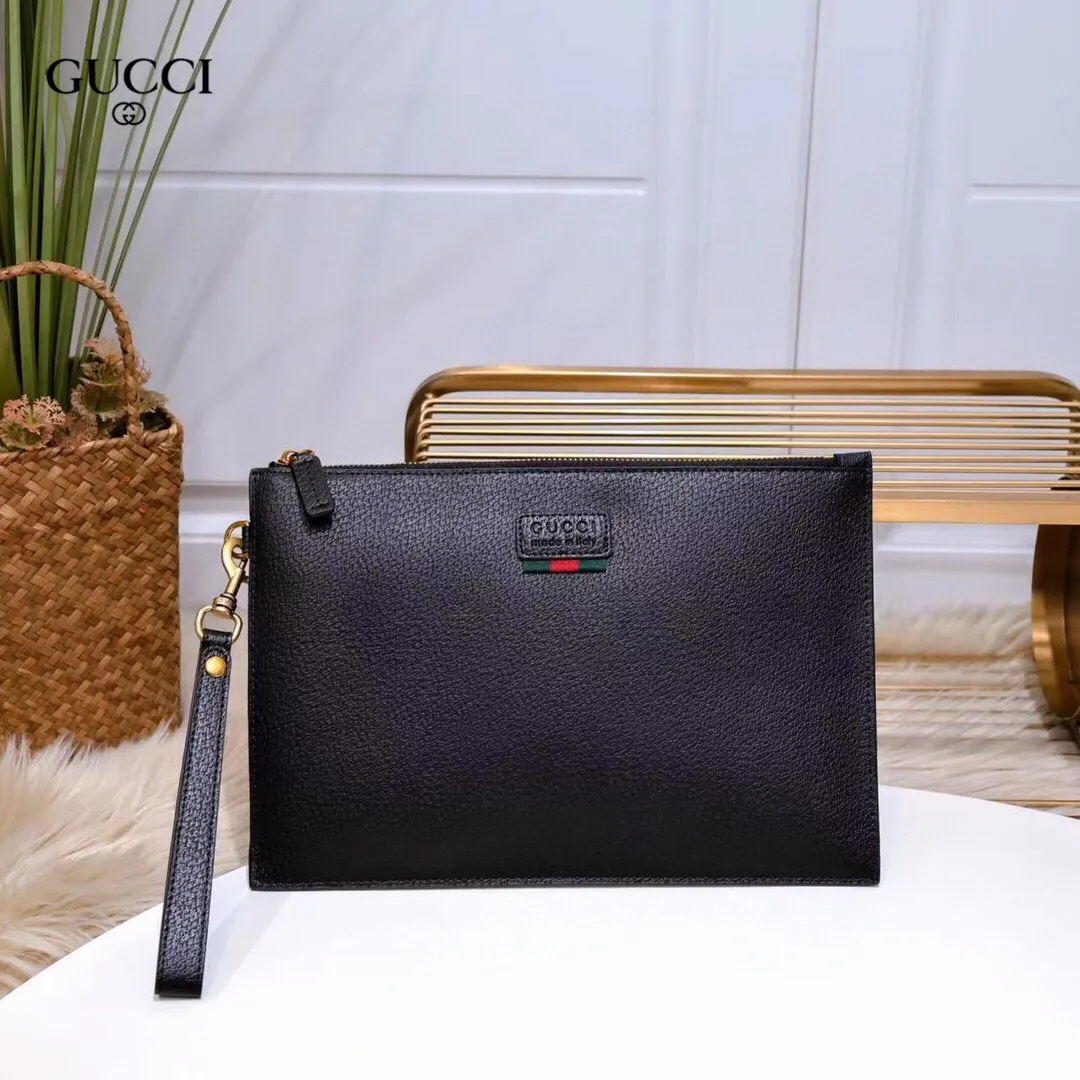 【GUCCI 公式 旗艦店】クッチ  クラッチバッグ 当日出荷 好評に付き再入荷！30.5*21*1.5CM