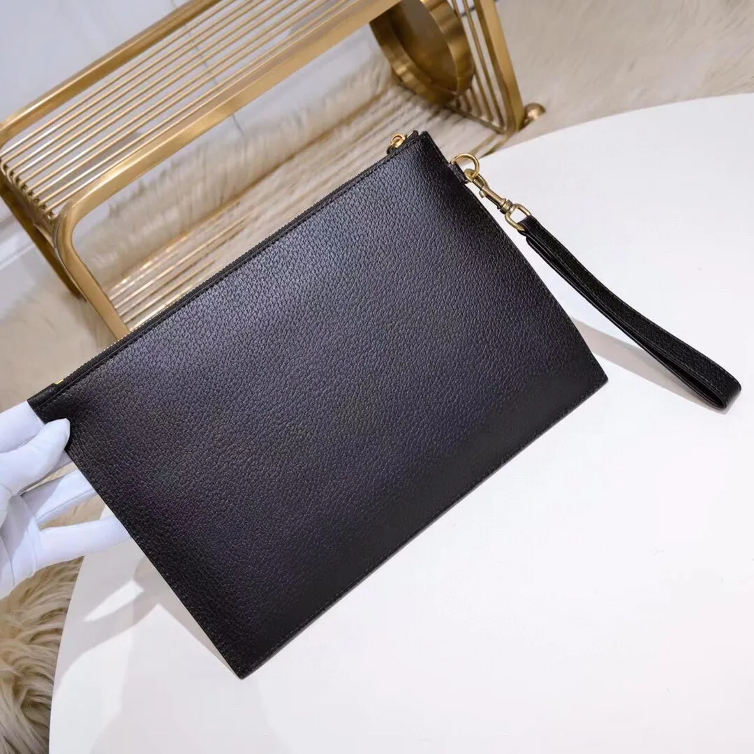 【GUCCI 公式 旗艦店】クッチ  クラッチバッグ 当日出荷 好評に付き再入荷！30.5*21*1.5CM
