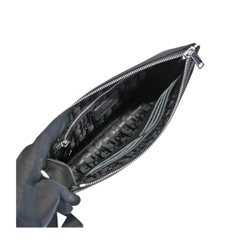 【DIOR  公式 旗艦店】ディオール   クラッチバッグ   当日出荷 好評に付き再入荷！  黒 28*19*6CM
