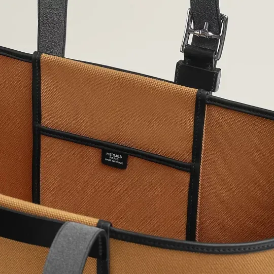【カジュアルで使いやすい♪】HERMES  エルメス　バッグ H082768CKAD   240919