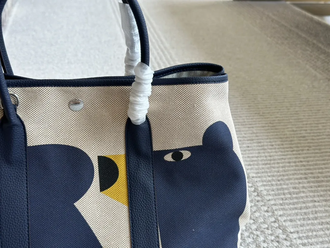 【Hermès 公式旗艦店】エルメス ハンドバッグ 当日出荷 好評に付き再入荷！36*25CM  240724