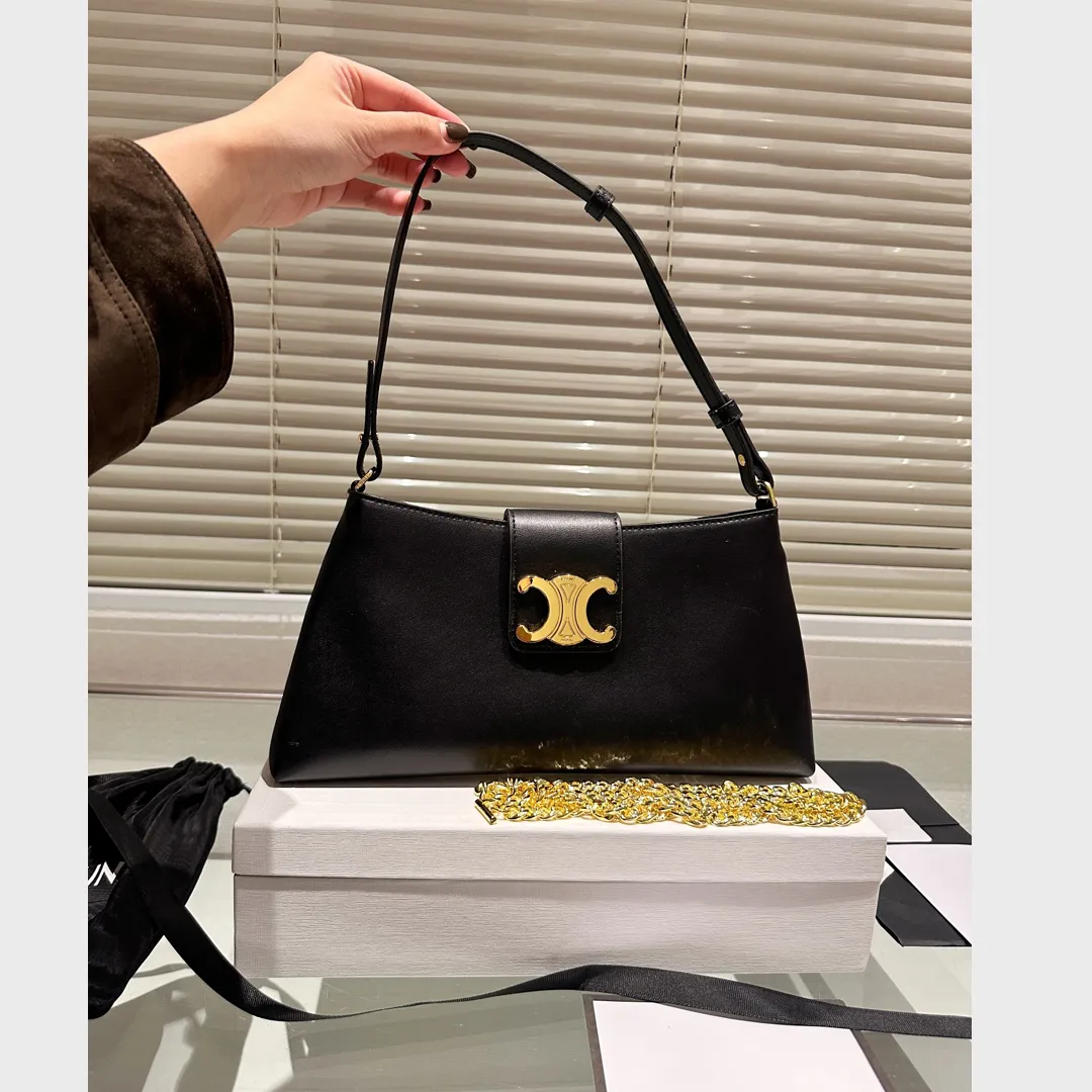 新作CELINE セリーヌ アポリーヌミディアムモデルソフトカーフスキンバッグ 31 x 22 x 15 cm