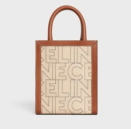 【CELINE】セリーヌ ロゴプリント入り ミニ バーティカル カバ 17*20*4cm
