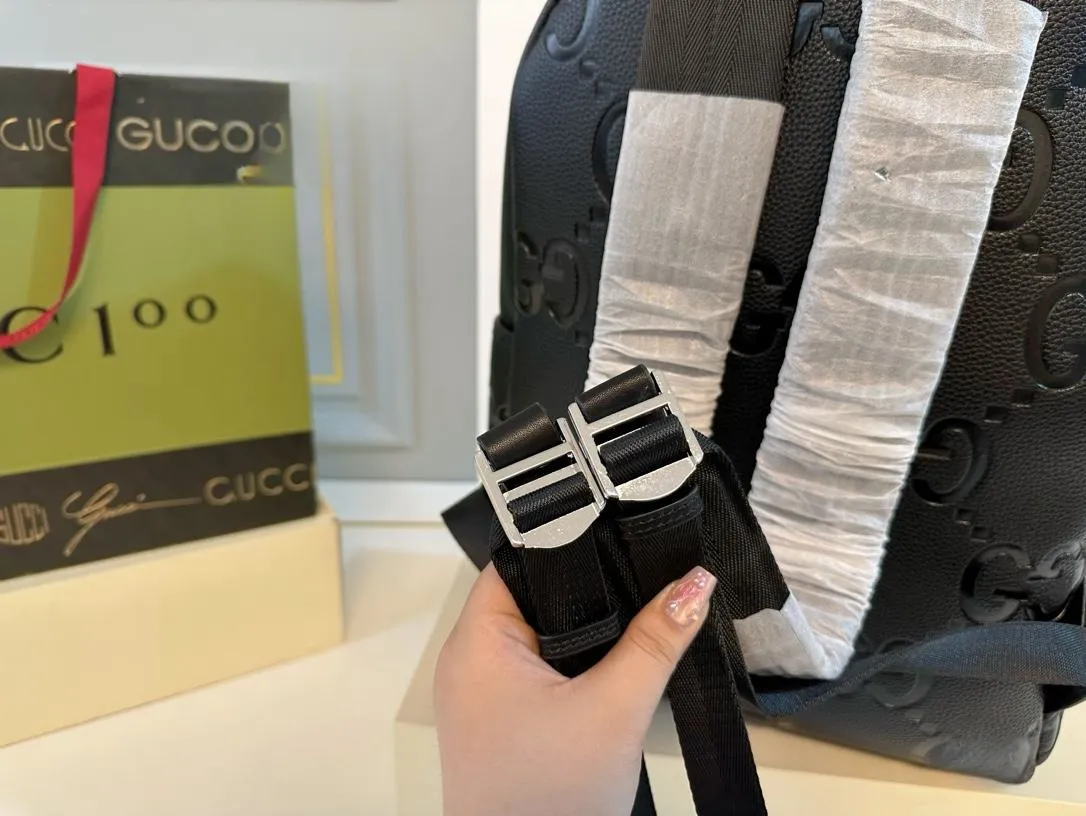 【GUCCI 公式旗艦店】グッチ リュックサック 当日出荷 好評に付き再入荷！30*44CM  240724