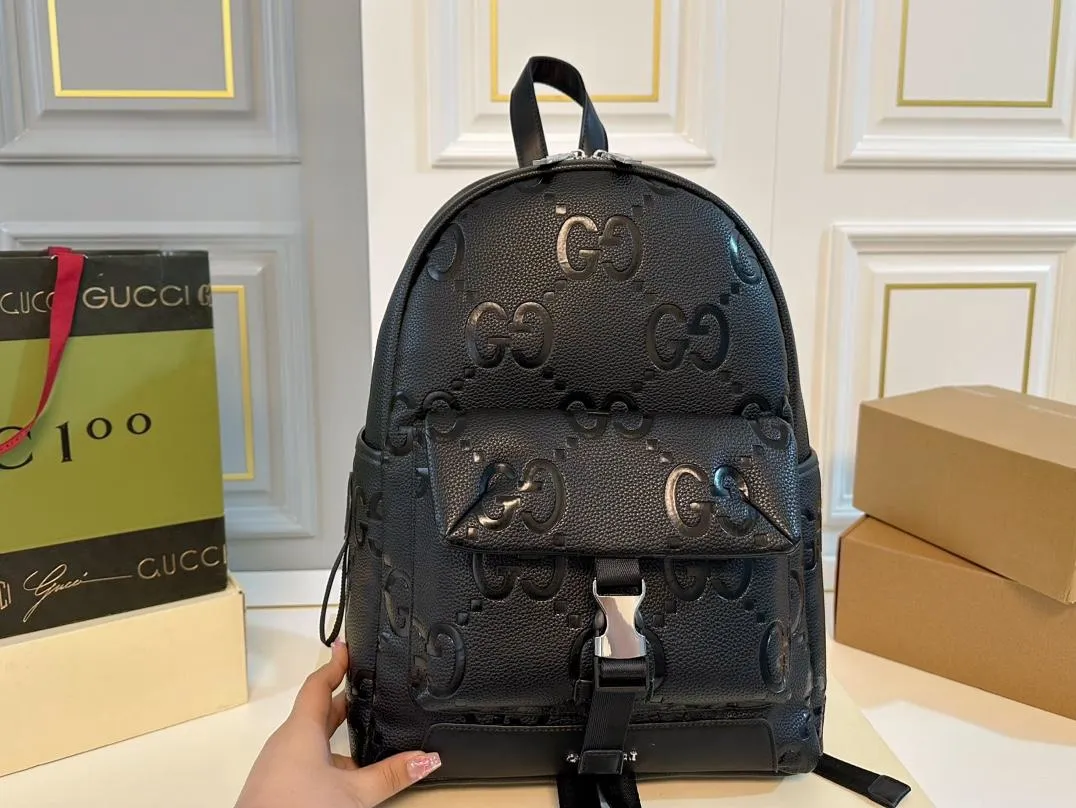 【GUCCI 公式旗艦店】グッチ リュックサック 当日出荷 好評に付き再入荷！30*44CM  240724