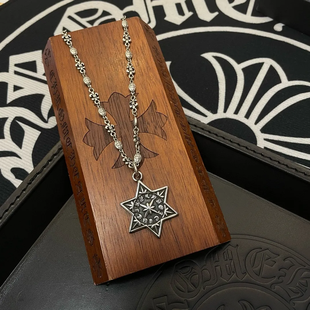【CHROME HEARTS】ネックレス、新しいネックレス万能シンプルファッションオーナメント240812