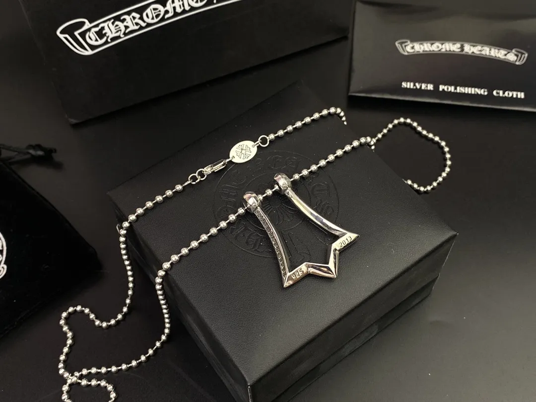 【CHROME HEARTS】ネックレス、新しいネックレス万能シンプルファッションオーナメント240812