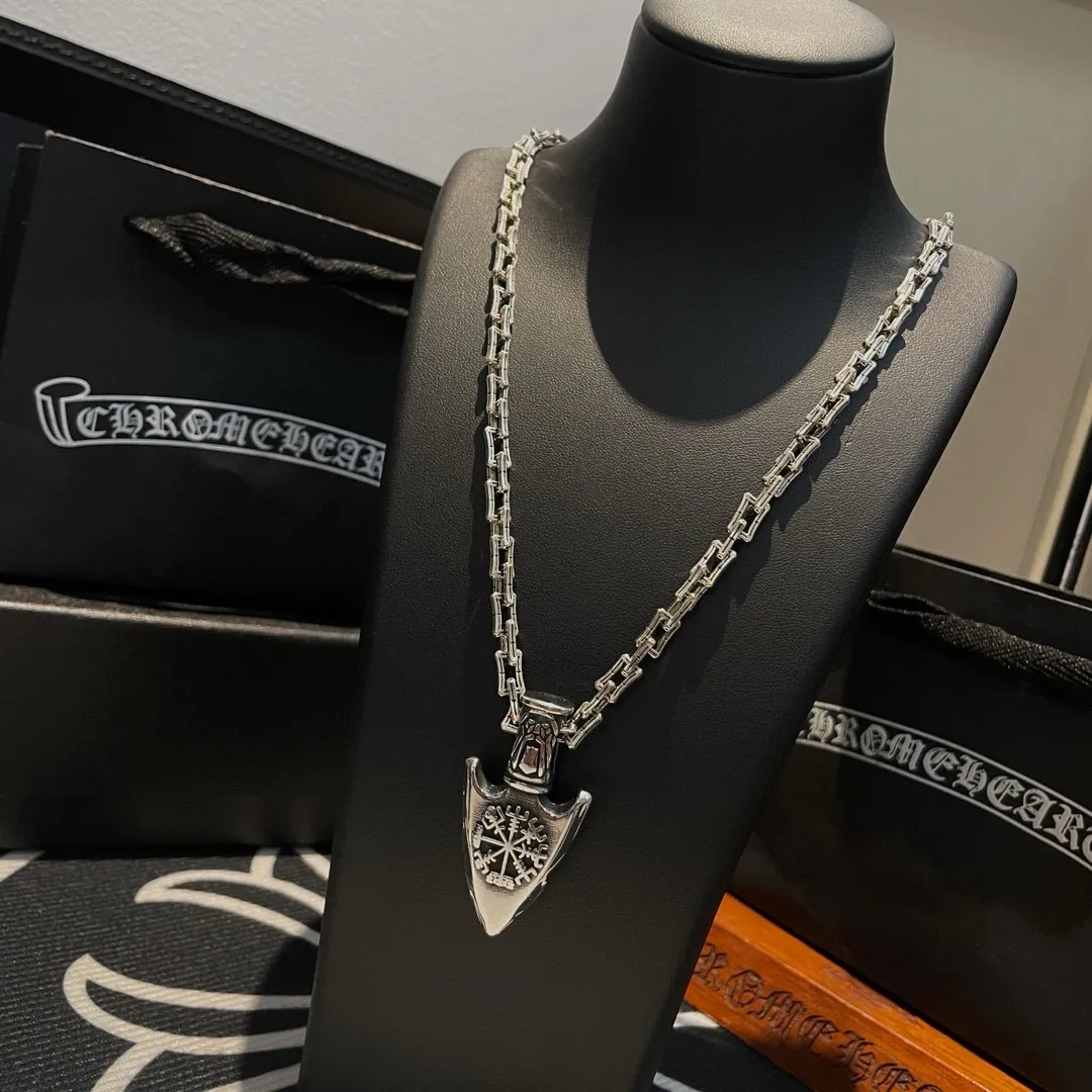 【CHROME HEARTS】ネックレス、新しいネックレス万能シンプルファッションオーナメント 240727