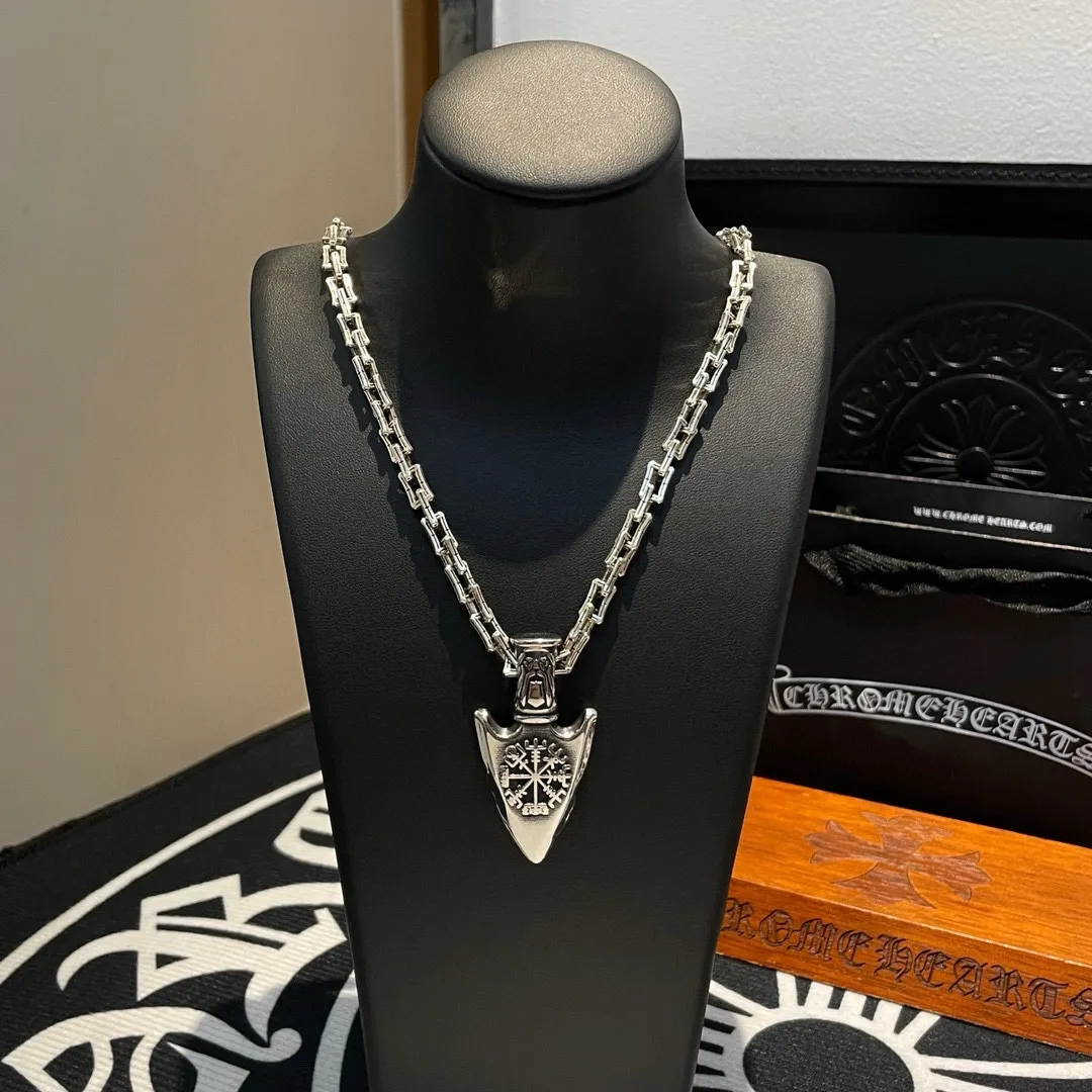 【CHROME HEARTS】ネックレス、新しいネックレス万能シンプルファッションオーナメント 240727