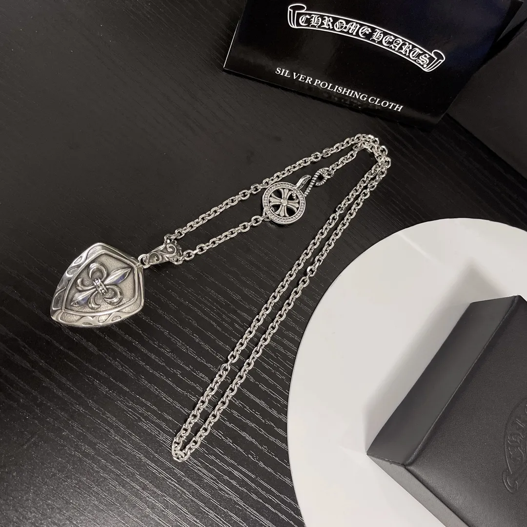 【CHROME HEARTS】クロムハーツ、新しいネックレス万能シンプルファッションオーナメント 2471