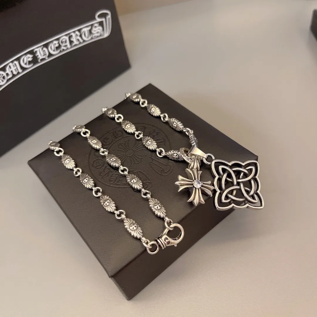 【CHROME HEARTS】クロムハーツ、新しいネックレス万能シンプルファッションオーナメント 2471
