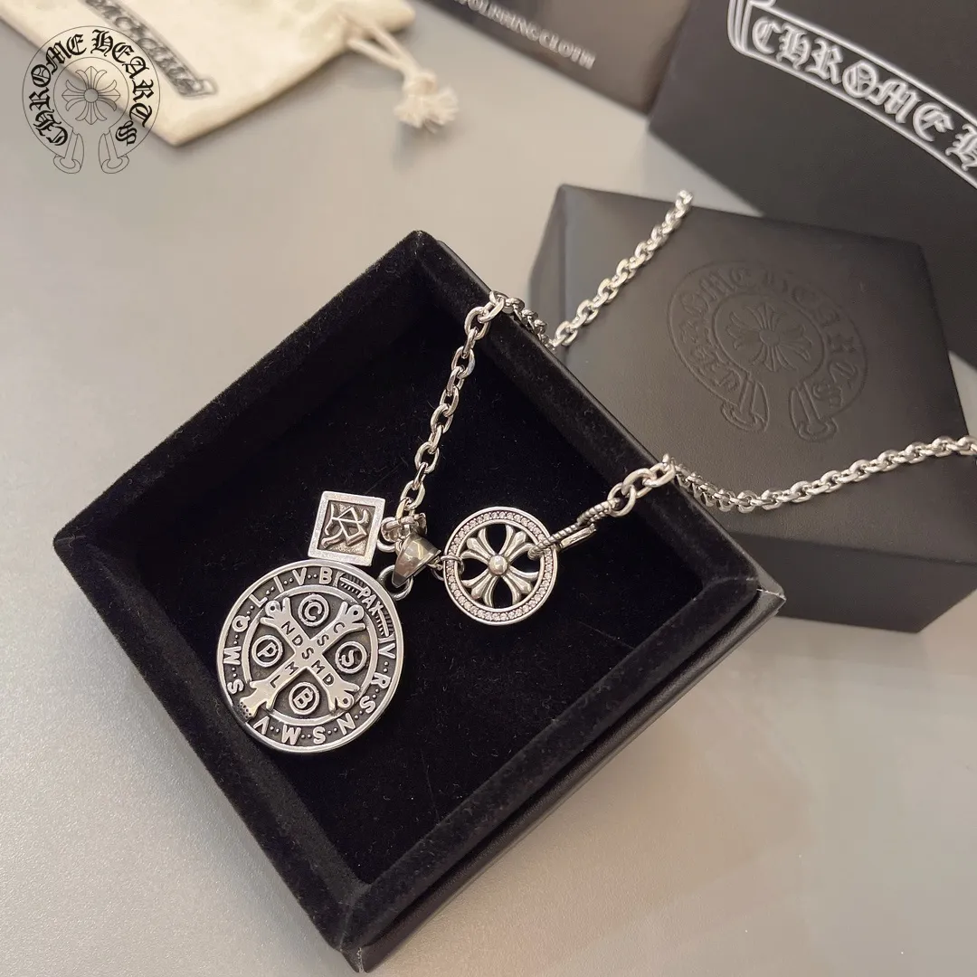 【CHROME HEARTS】クロムハーツ、新しいネックレス万能シンプルファッションオーナメント 2471