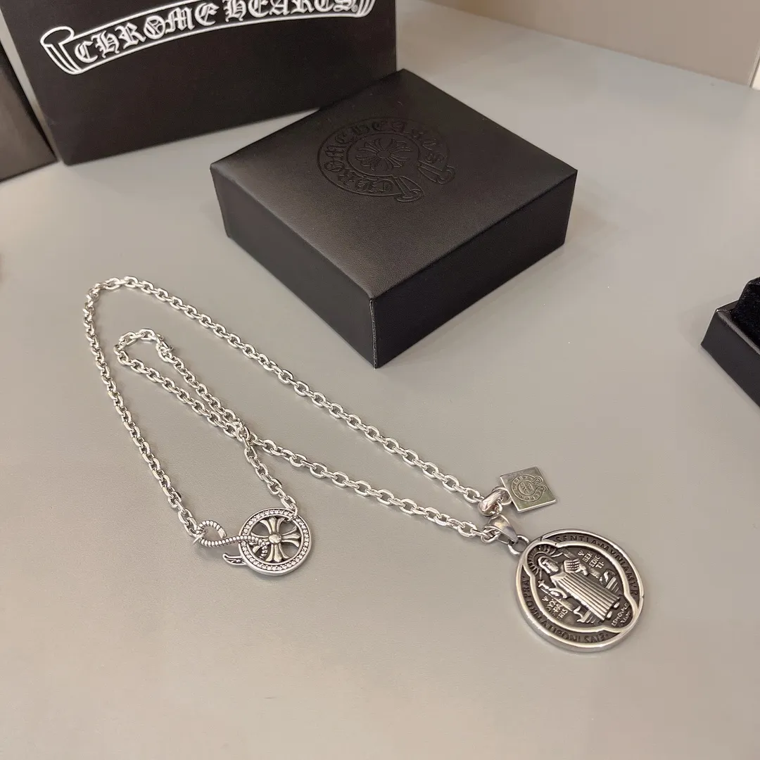 【CHROME HEARTS】クロムハーツ、新しいネックレス万能シンプルファッションオーナメント 2471