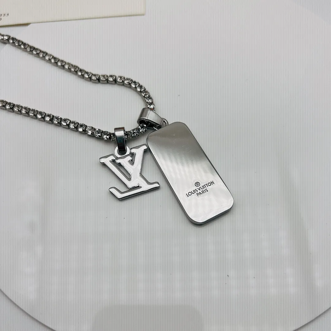 【LOUIS VUITTON】ネックレス、新しいネックレス万能シンプルファッションオーナメント 240728
