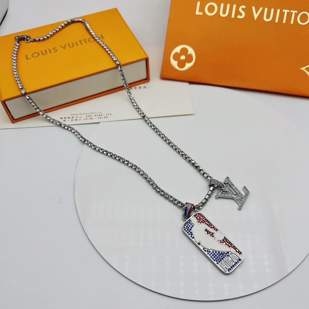【LOUIS VUITTON】ネックレス、新しいネックレス万能シンプルファッションオーナメント 240728