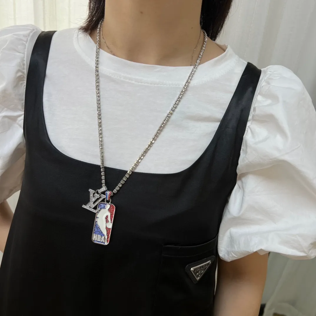 【LOUIS VUITTON】ネックレス、新しいネックレス万能シンプルファッションオーナメント 240728