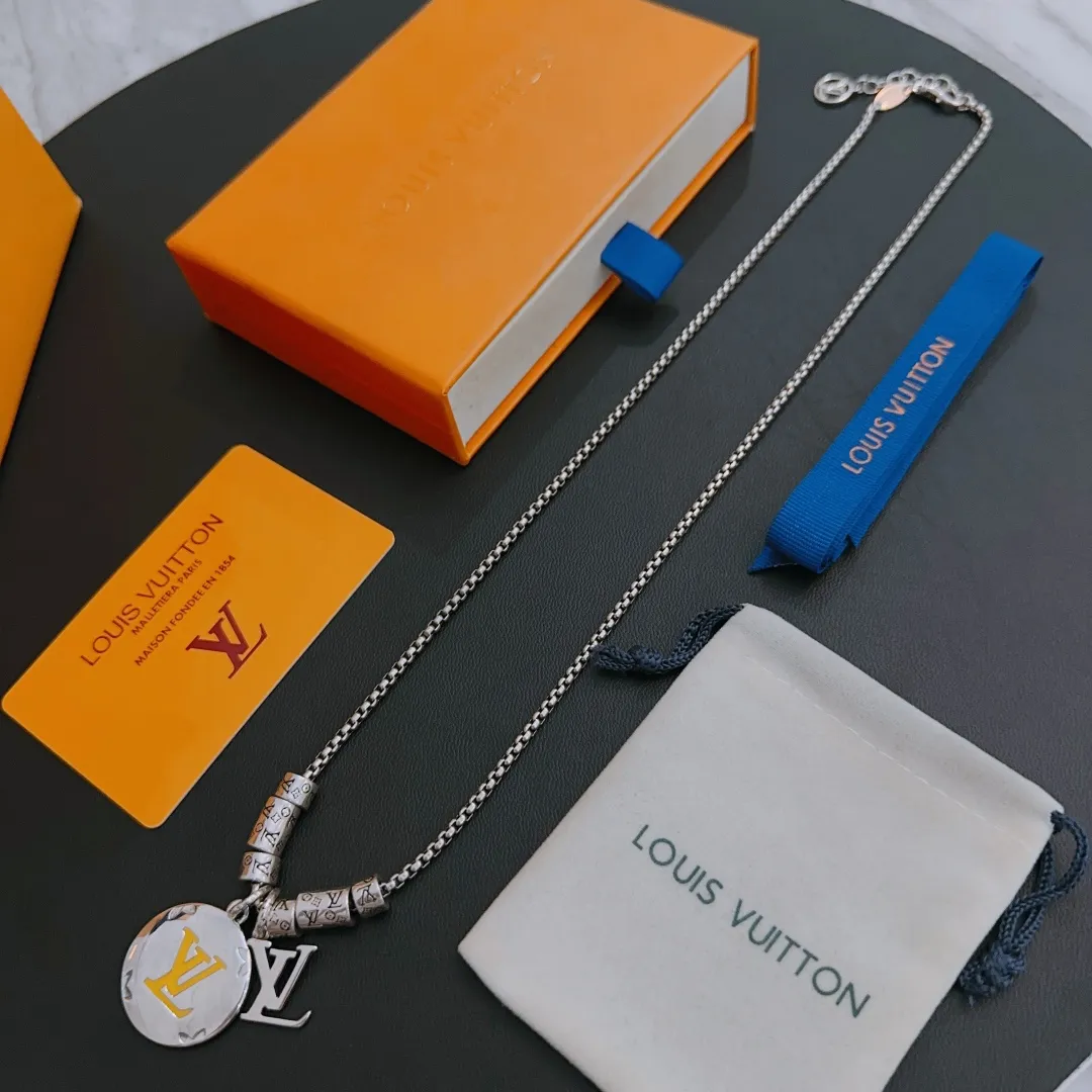 【LOUIS VUITTON】ネックレス、新しいネックレス万能シンプルファッションオーナメント  2472