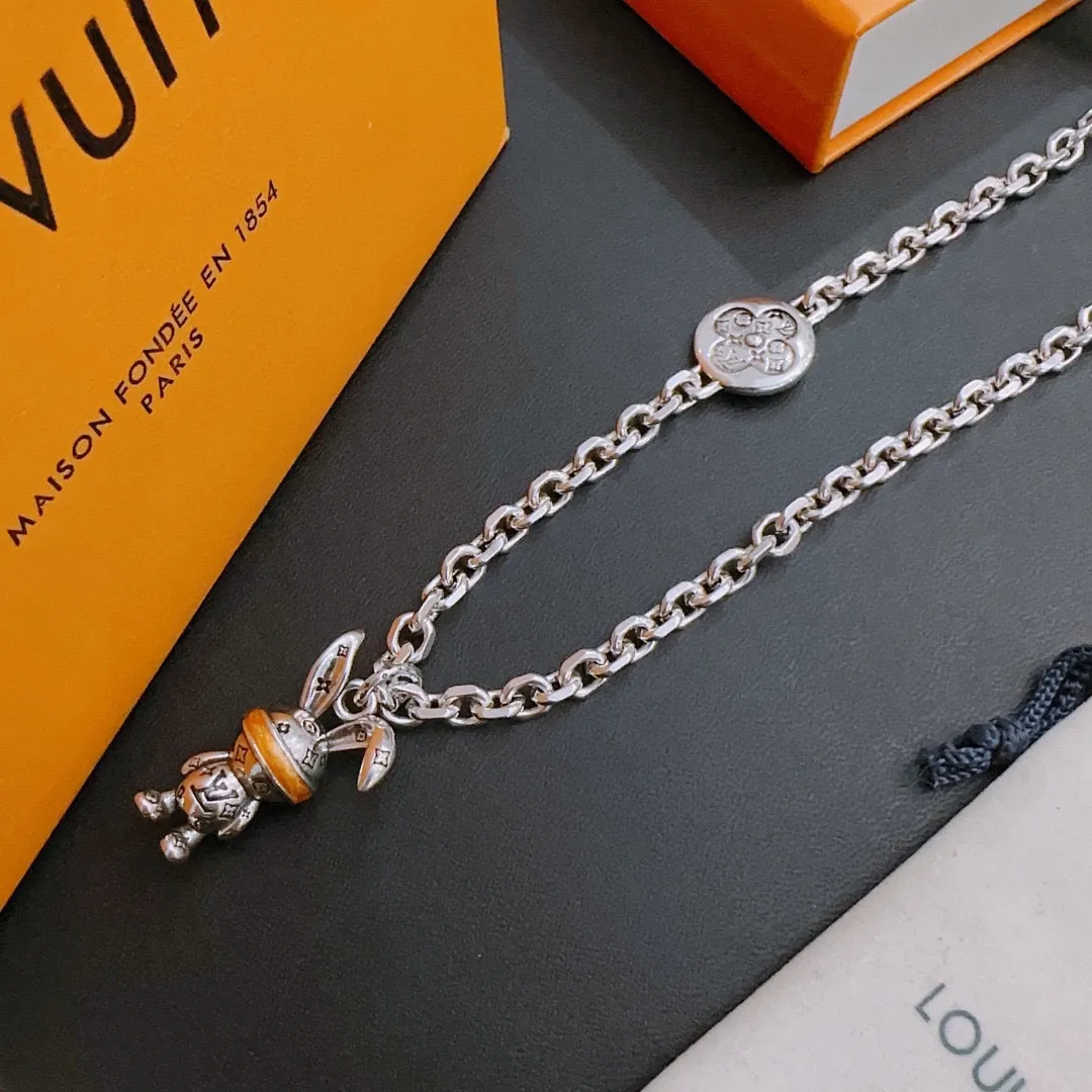 【LOUIS VUITTON】ネックレス、新しいネックレス万能シンプルファッションオーナメント  2472