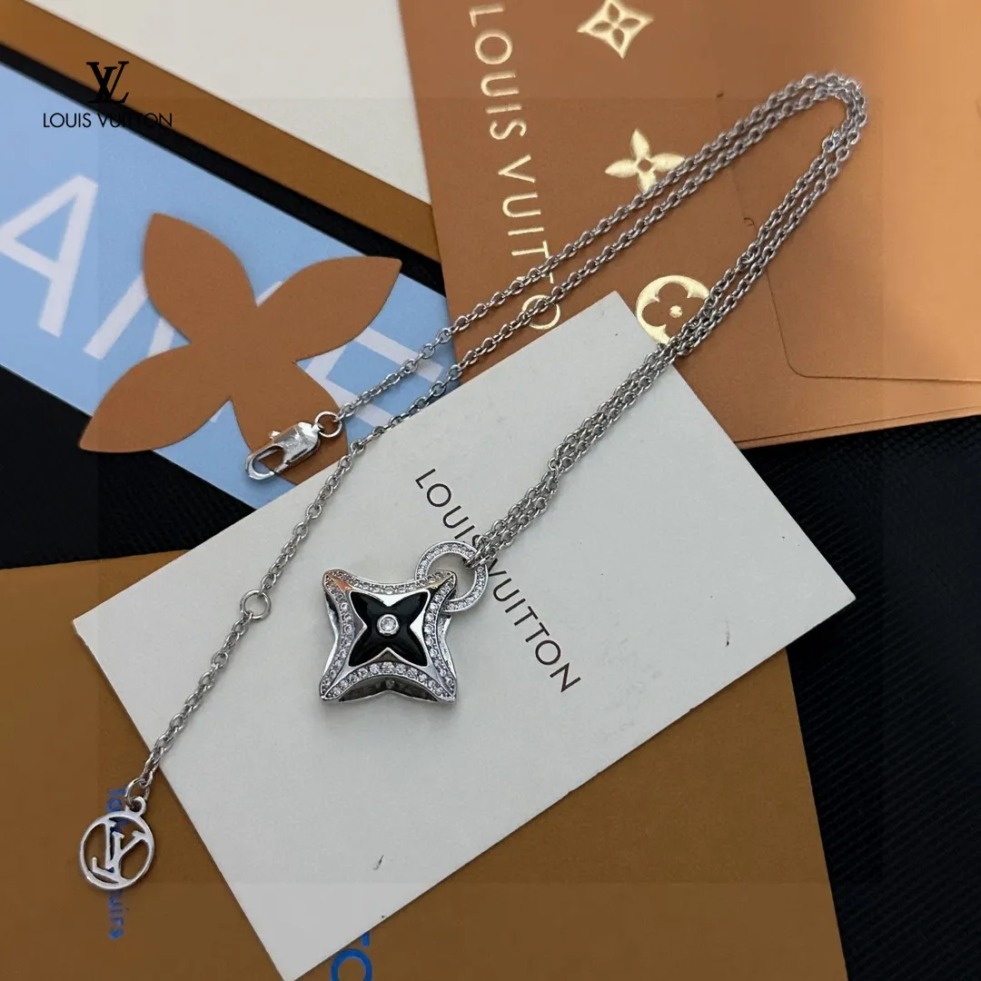 【LOUIS VUITTON】ネックレス、新しいネックレス万能シンプルファッションオーナメント  2472