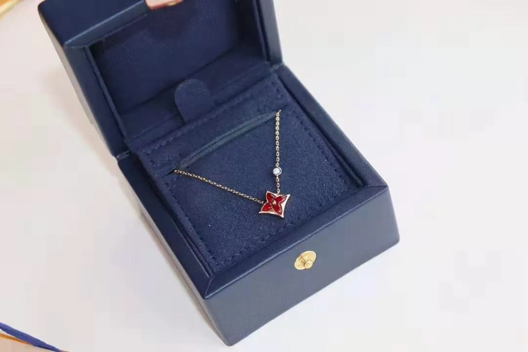 【LOUIS VUITTON】ネックレス、新しいネックレス万能シンプルファッションオーナメント  2472