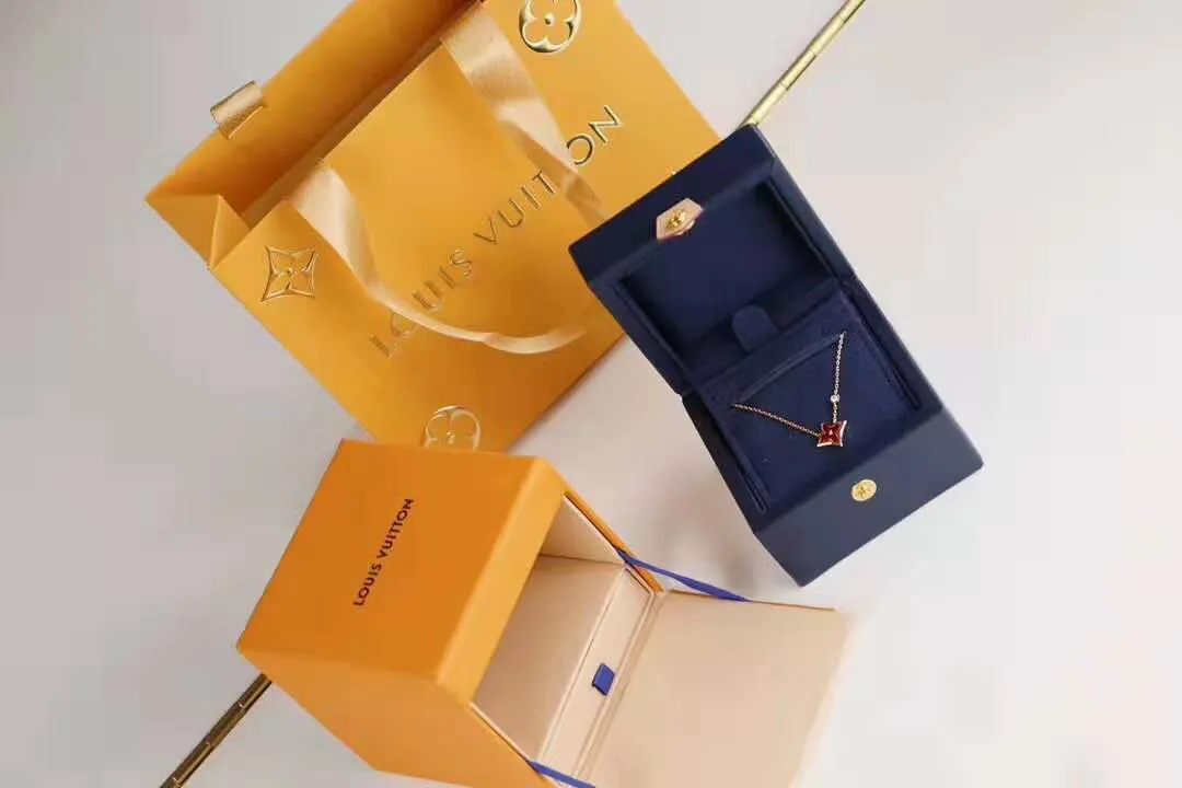 【LOUIS VUITTON】ネックレス、新しいネックレス万能シンプルファッションオーナメント  2472