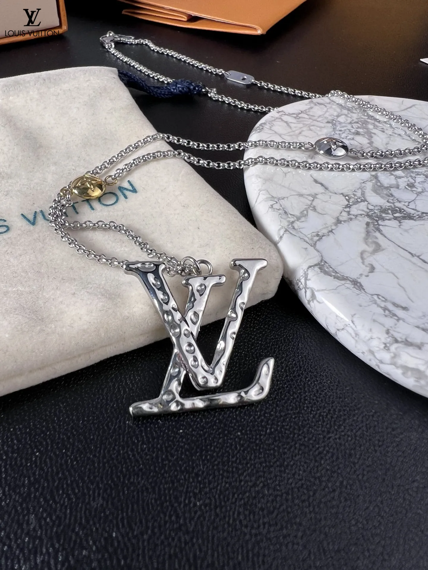 【LOUIS VUITTON】ネックレス、新しいネックレス万能シンプルファッションオーナメント