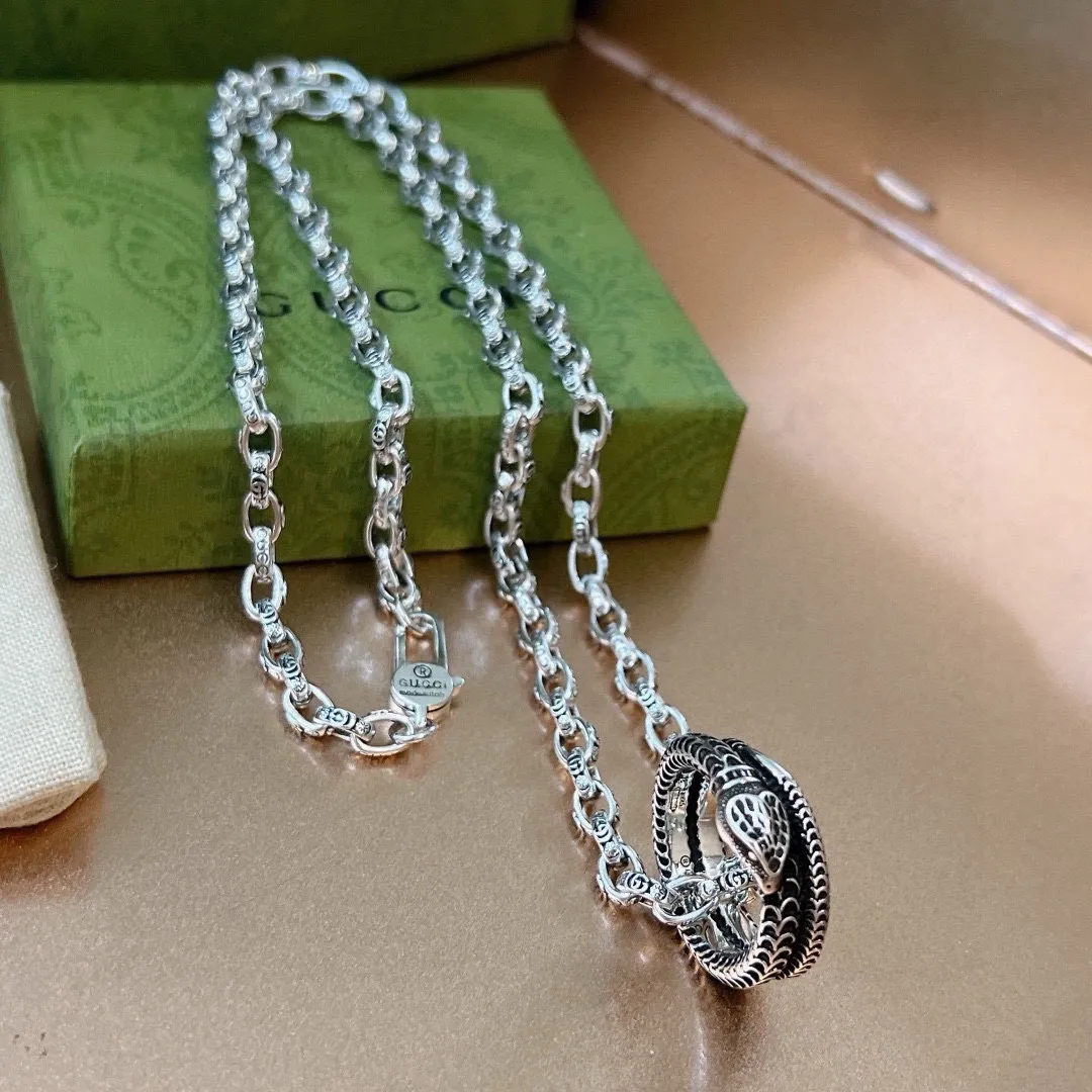 【GUCCI】ネックレス、新しいネックレス万能シンプルファッションオーナメント241015