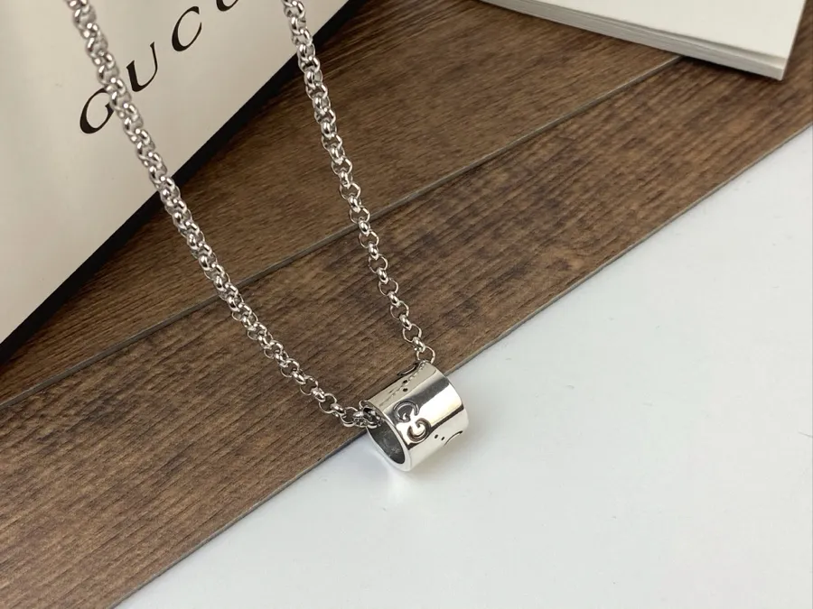 【GUCCI】ネックレス、新しいネックレス万能シンプルファッションオーナメント241015