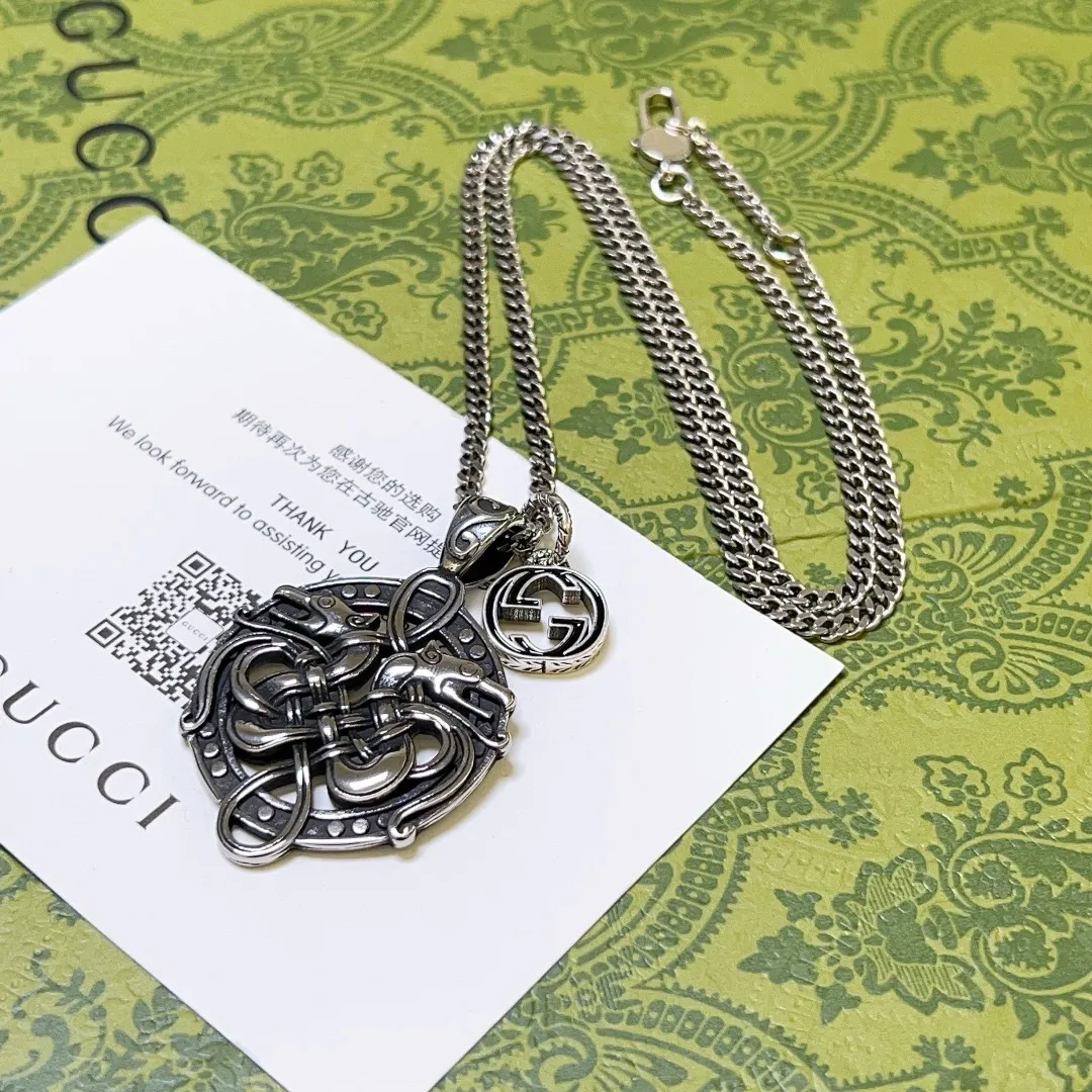 【GUCCI】ネックレス、新しいネックレス万能シンプルファッションオーナメント241015