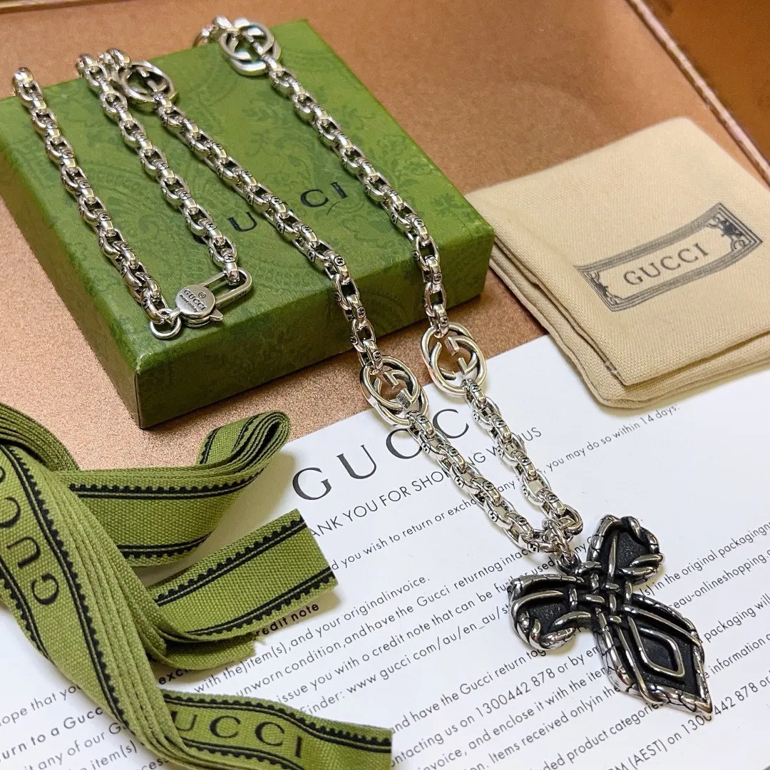 【GUCCI】ネックレス、新しいネックレス万能シンプルファッションオーナメント241015