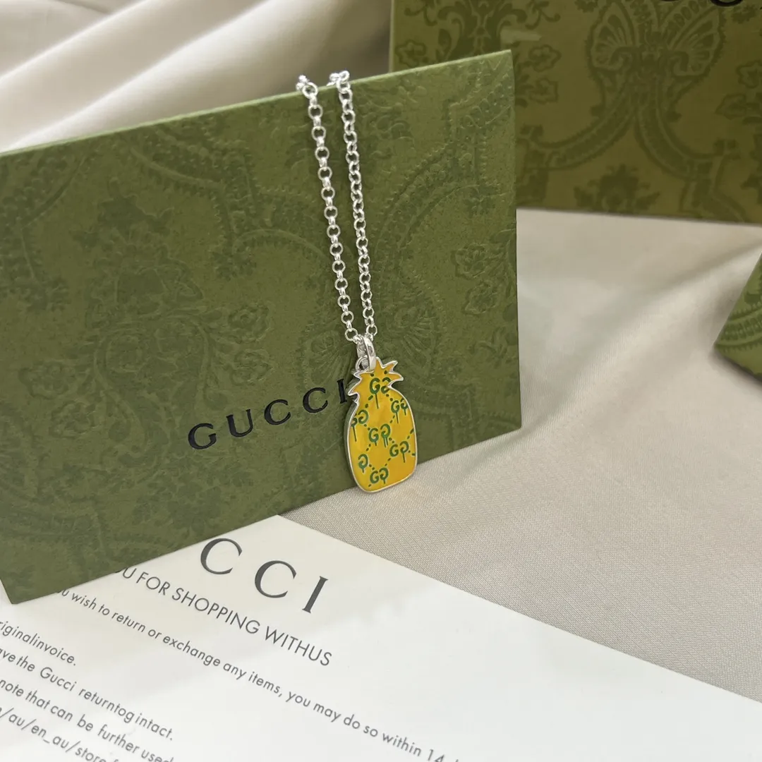 【GUCCI】ネックレス、新しいネックレス万能シンプルファッションオーナメント241015