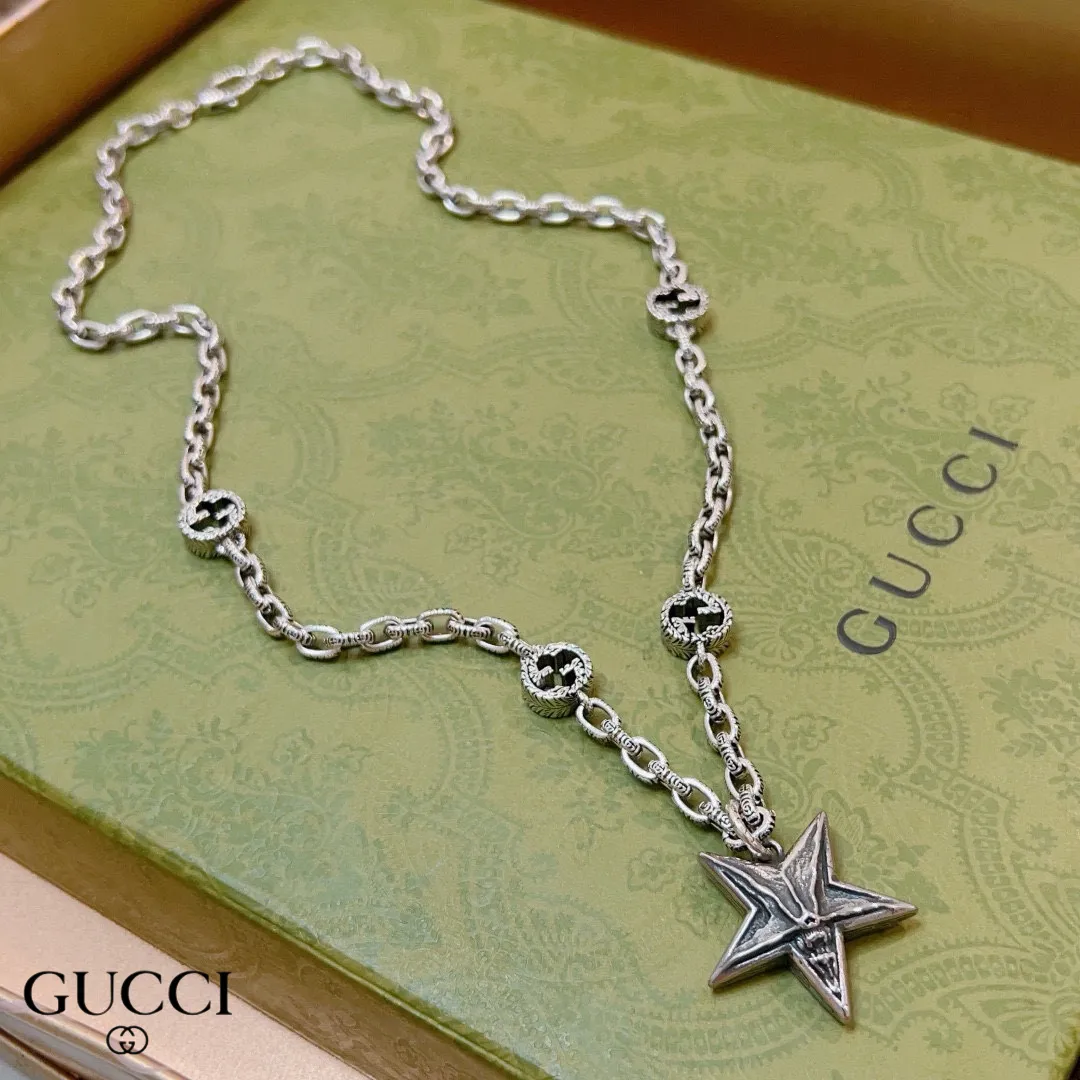 【GUCCI】ネックレス、新しいネックレス万能シンプルファッションオーナメント 240815