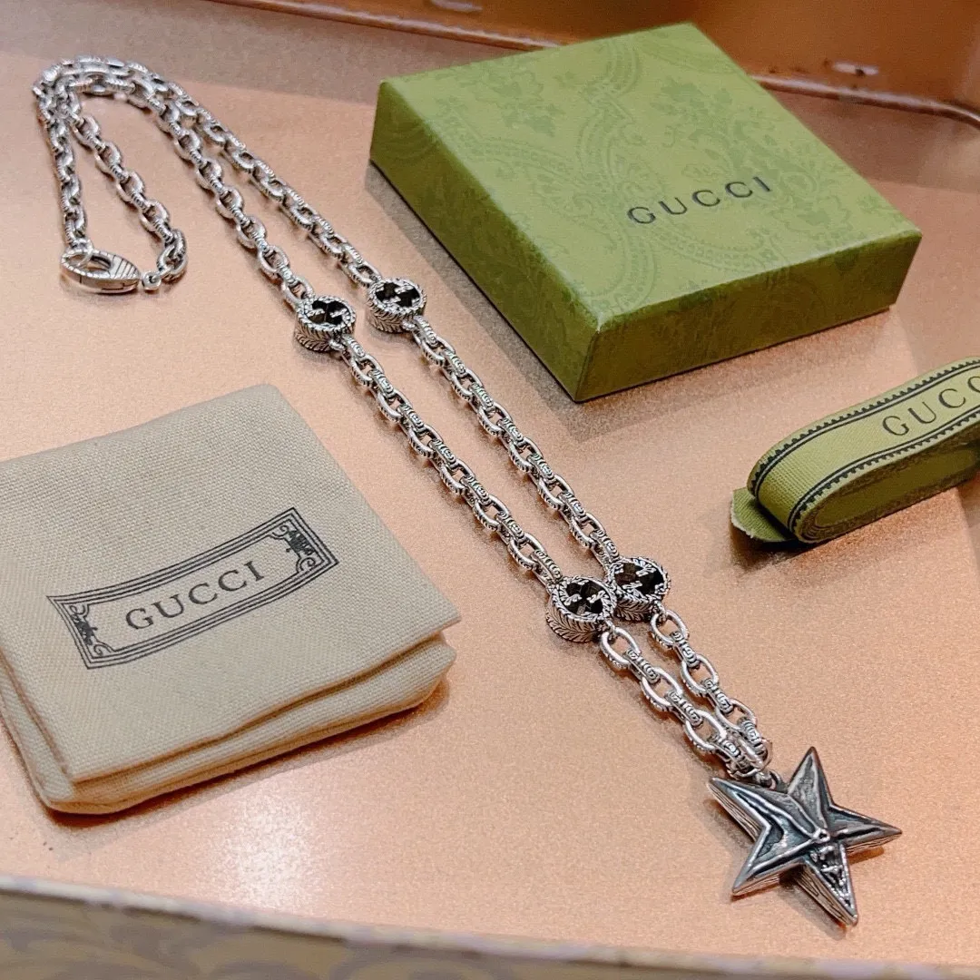 【GUCCI】ネックレス、新しいネックレス万能シンプルファッションオーナメント 240815