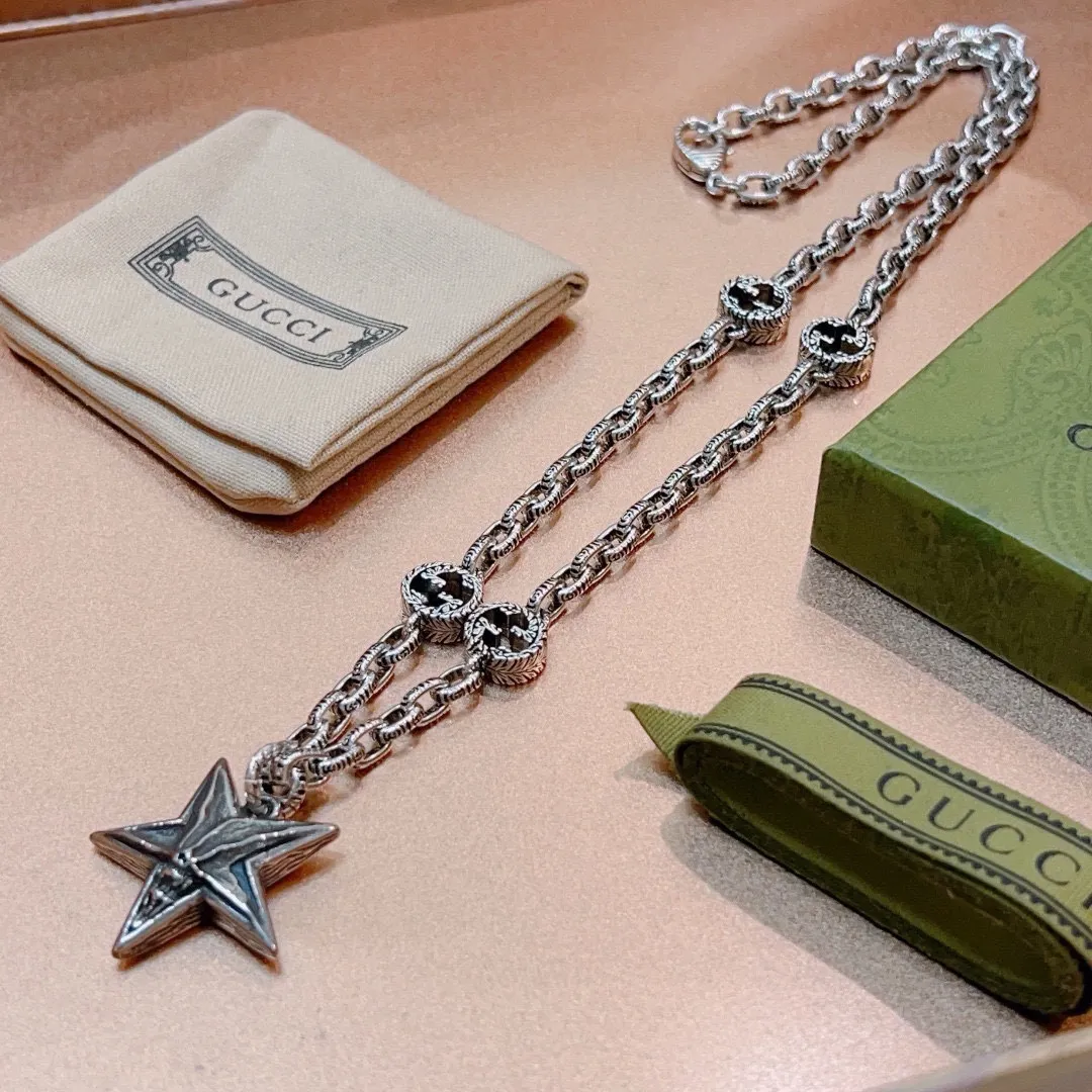【GUCCI】ネックレス、新しいネックレス万能シンプルファッションオーナメント 240815
