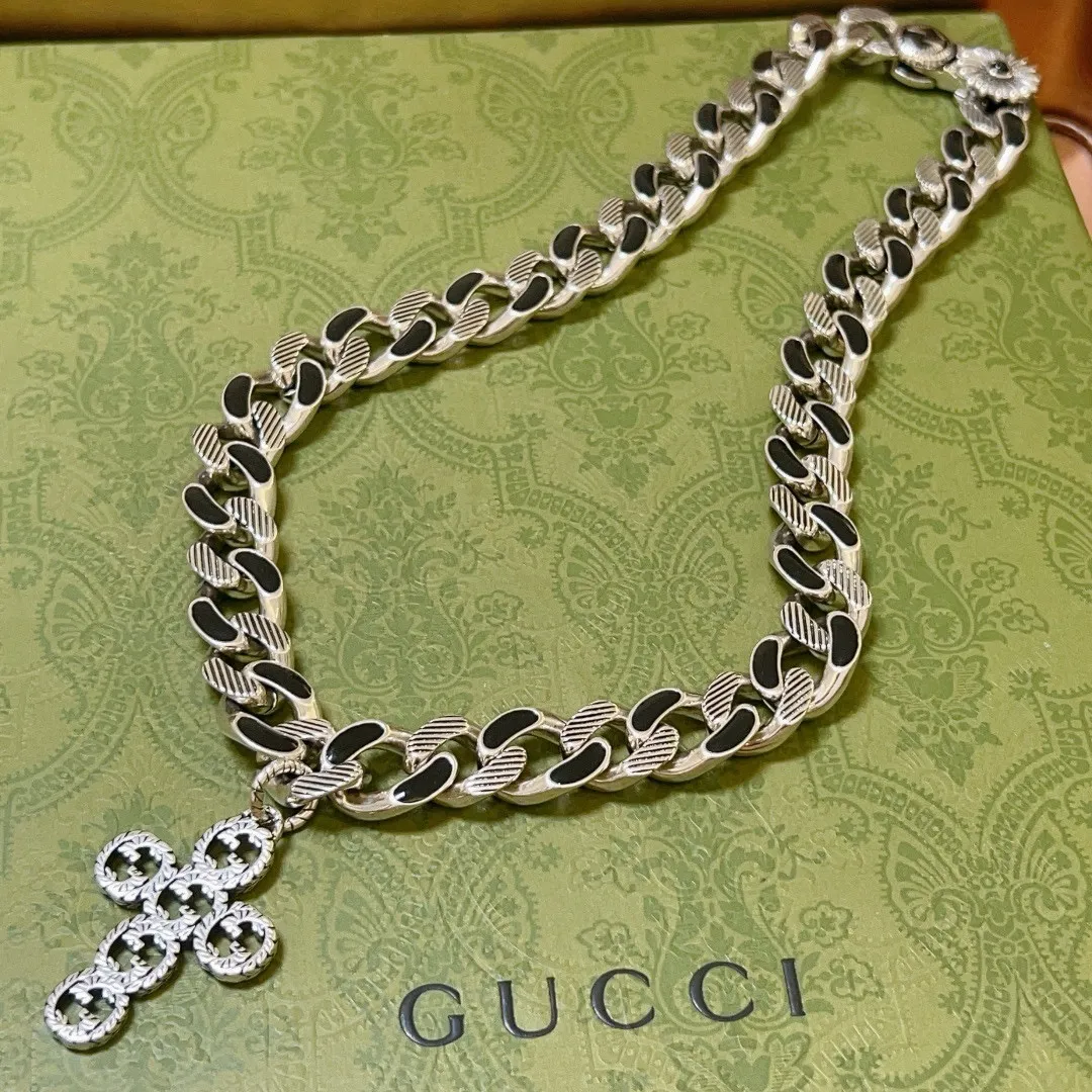 【GUCCI】ネックレス、新しいネックレス万能シンプルファッションオーナメント 240815