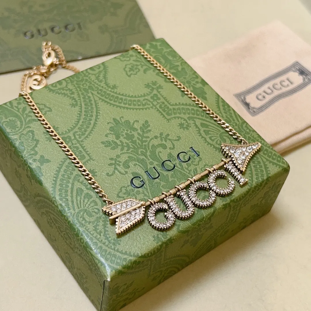 【GUCCI】ネックレス、新しいネックレス万能シンプルファッションオーナメント
