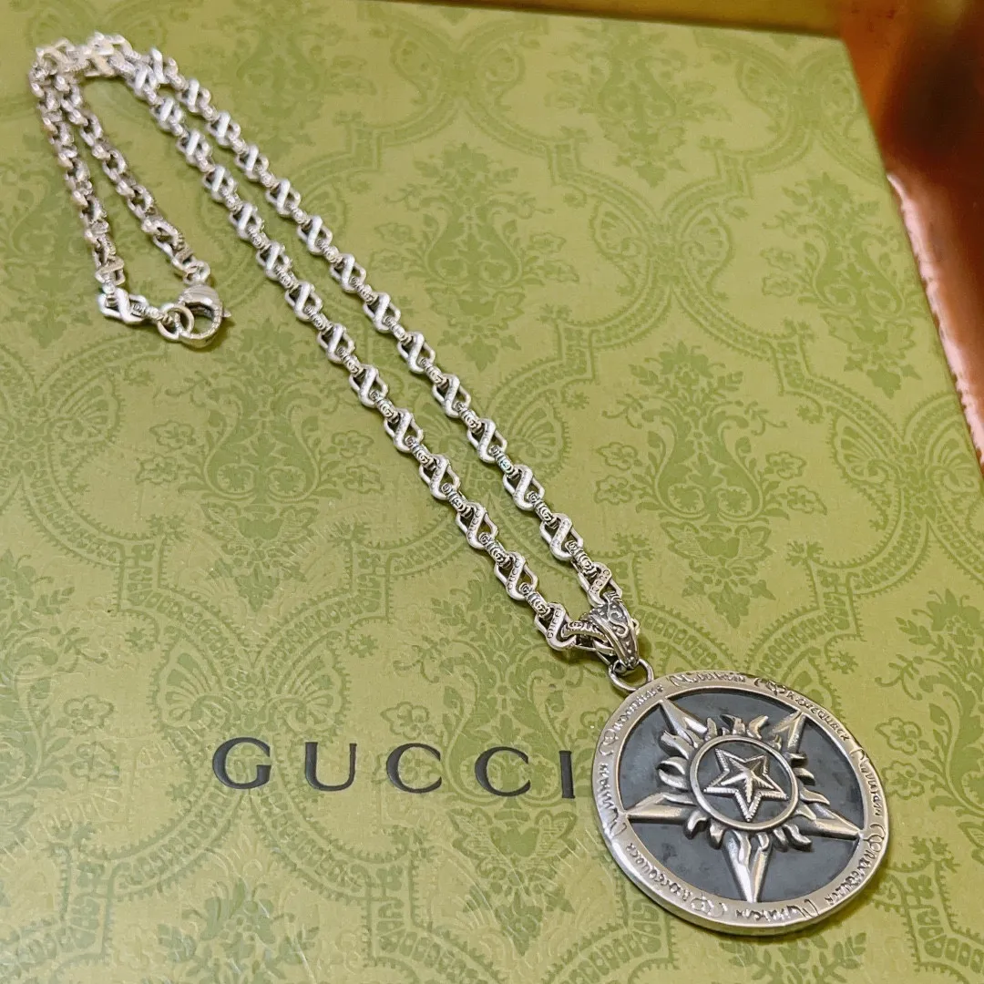 【GUCCI】ネックレス、新しいネックレス万能シンプルファッションオーナメント